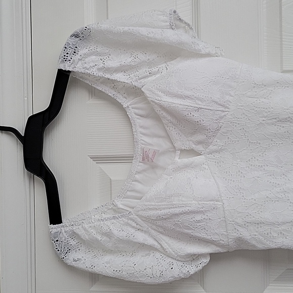 No Boundaries Women's Top - Picture 3 of 11